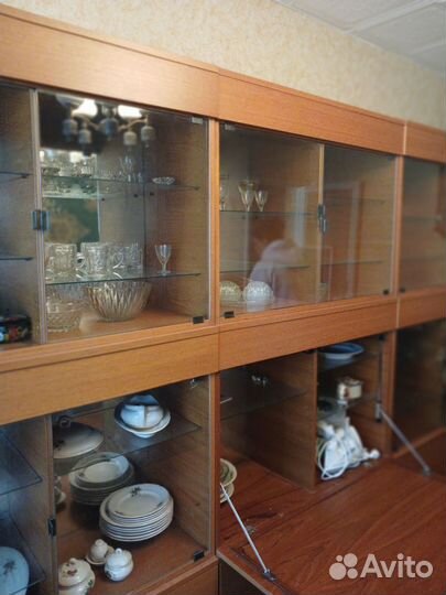 Стенка в гостиную