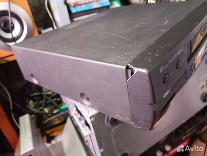 Видеомагнитофон