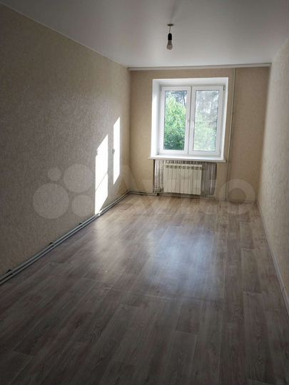 2-к. квартира, 42 м², 3/5 эт.