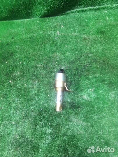 Клапан VVT-i Mazda 6 седан 2.0 2006