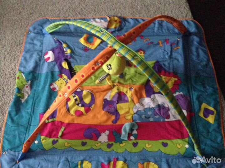 Развивающий коврик