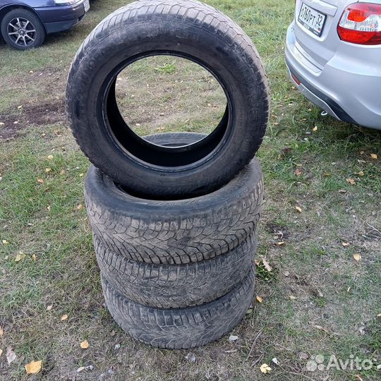 Gislaved NordFrost 100 215/65 R16
