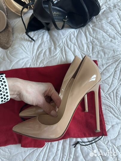 Туфли Christian Louboutin