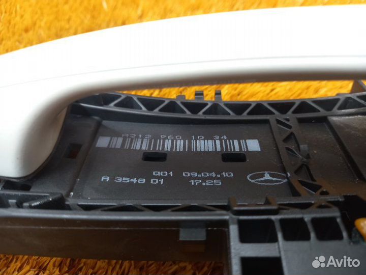 Ручка двери внешняя задняя левая Mercedes-Benz