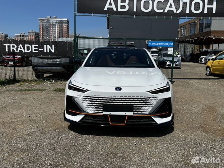 Changan UNI-V 1.5 AMT, 2023, 1 000 км