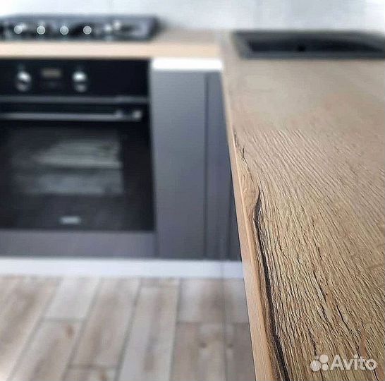 Кухонный гарнитур угловой