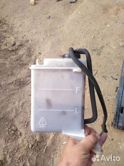 Расширительный бачок Hyundai Accent