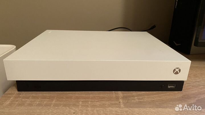 Xbox one X