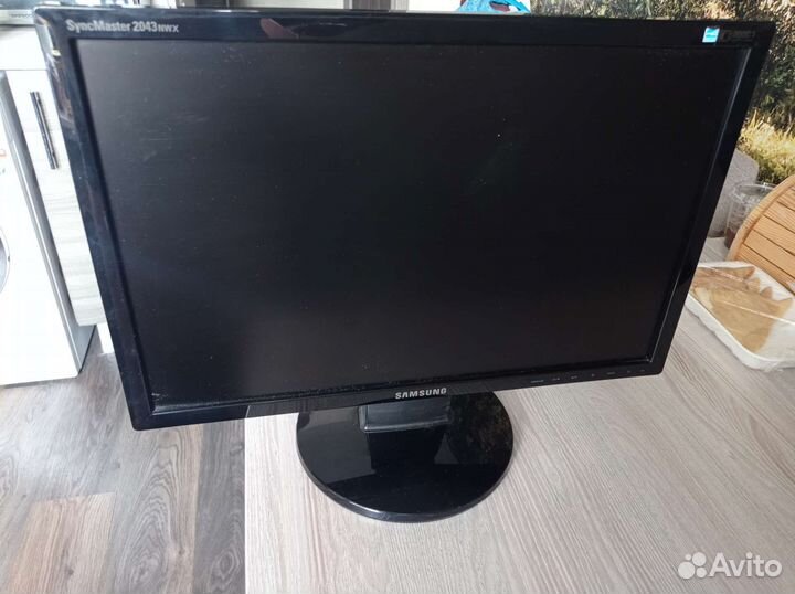 Монитор Samsung syncmaster 2043