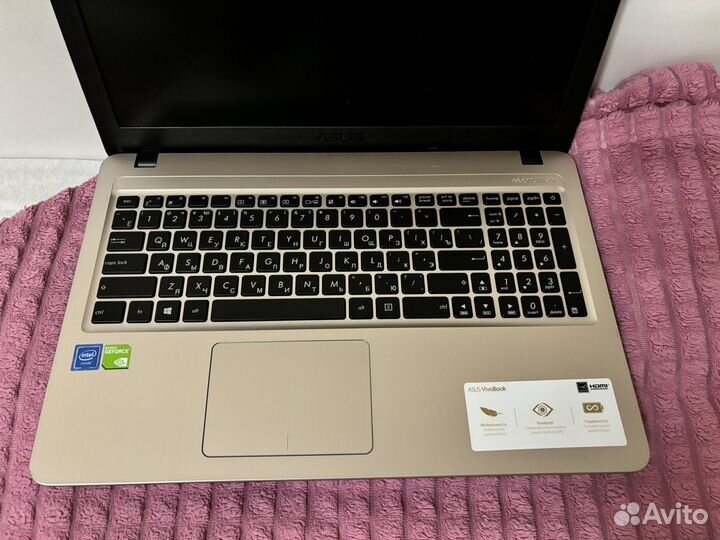 Ноутбук Asus D540MB