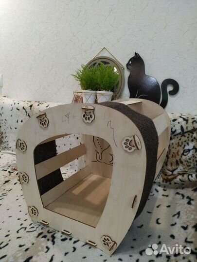 Новый домик для собак или кошек