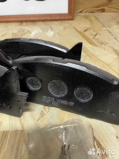 Колодки передние Камри 40/50 Advics SN947