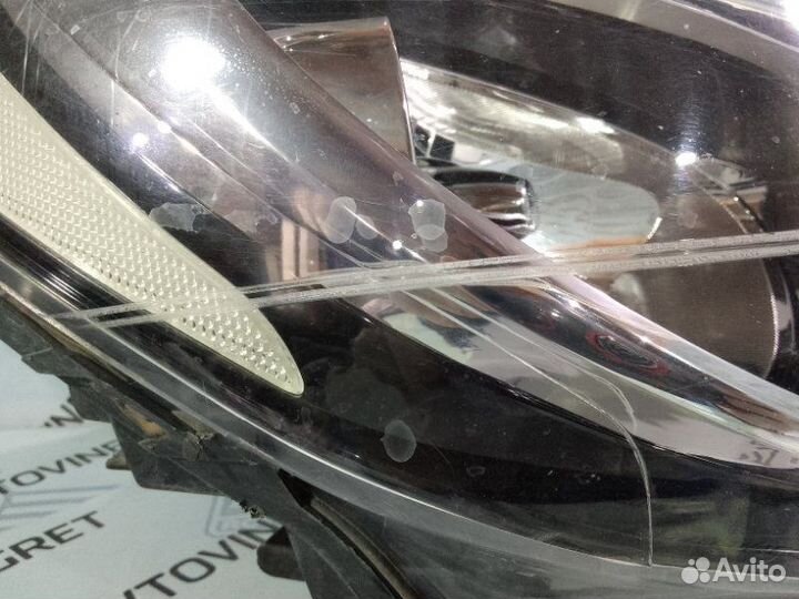 Фара правая Hyundai Solaris 1 оригинал с дефектом