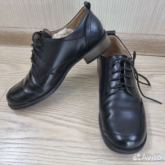 Ботинки кожаные