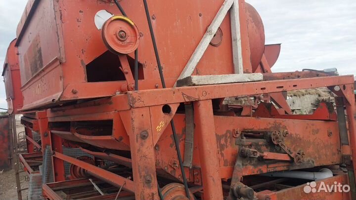 Зерноочиститель Воронежсельмаш МС-4,5, 1983