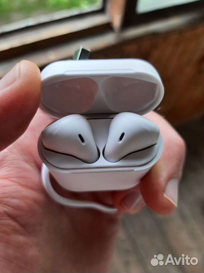 Беспроводные наушники TWS i12