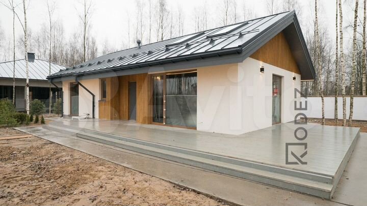 Дом 130 м² на участке 5 сот.