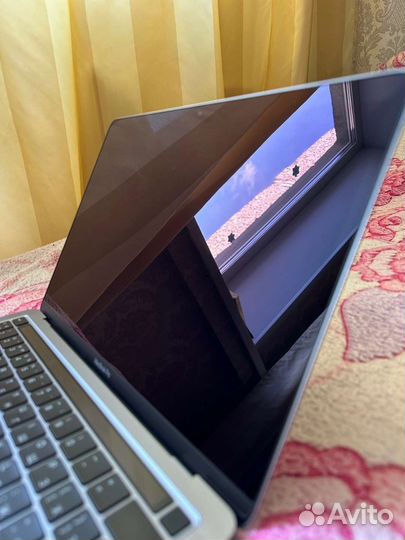 Apple MacBook Pro 13 2020