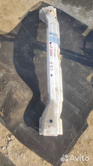 Усилитель бампера На Мазду сх7 2011год