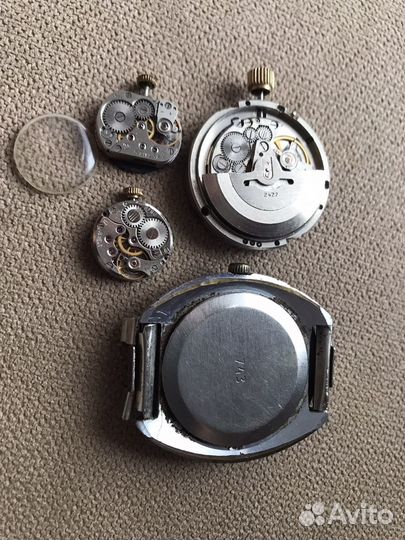 Часы и механизмы