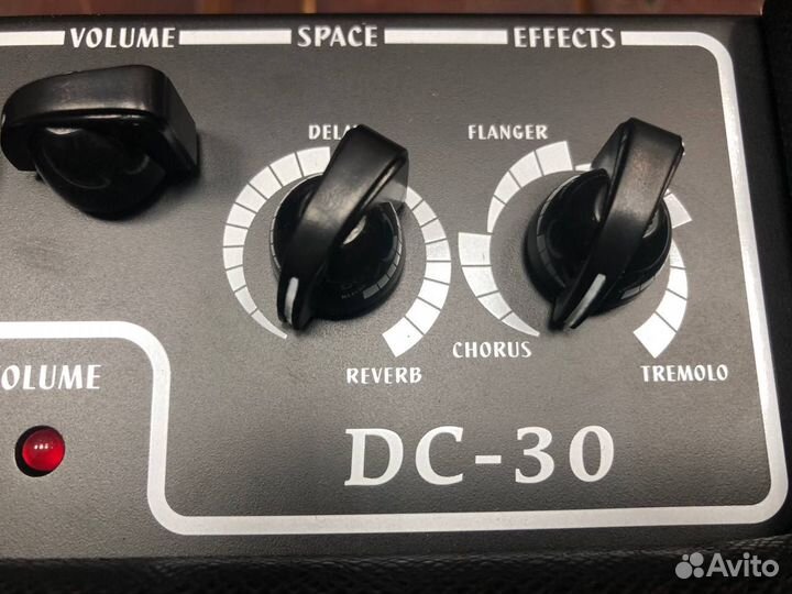 Цифровой комбоусилитель Joyo DC-30