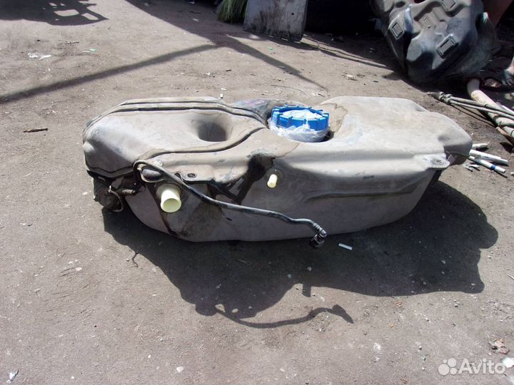 Бак топливный Geely MK Cross(Кросс)