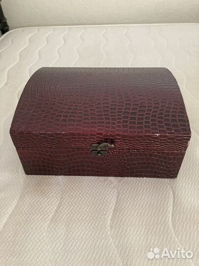 Шкатулка для украшений