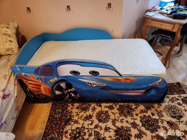 Детская кровать от 3 лет с матрасом бу