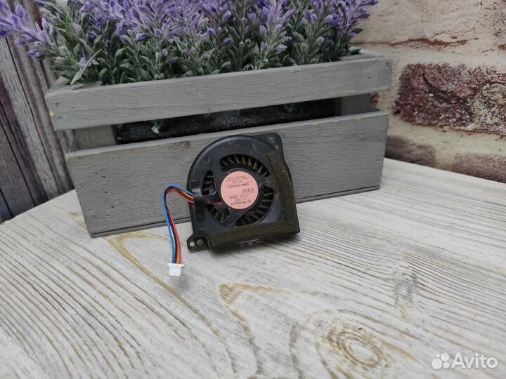 Кулер ноутбука Toshiba R830-13D