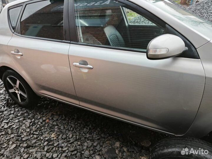 Крышка радиатора Kia Ceed 1 Ed Hb 1.4 G4FA 2011