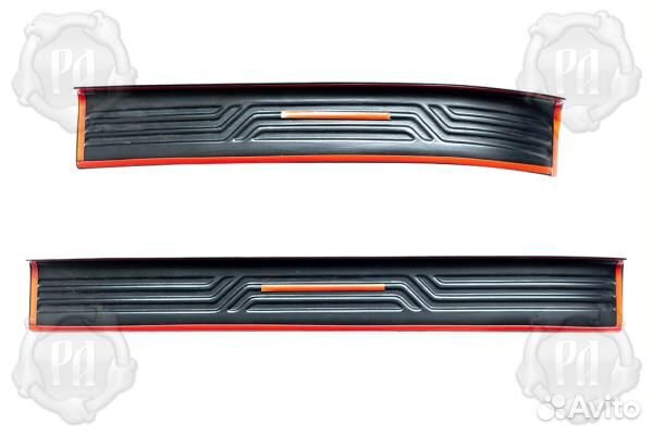 Накладки на внутренние пороги Renault Arkana (2