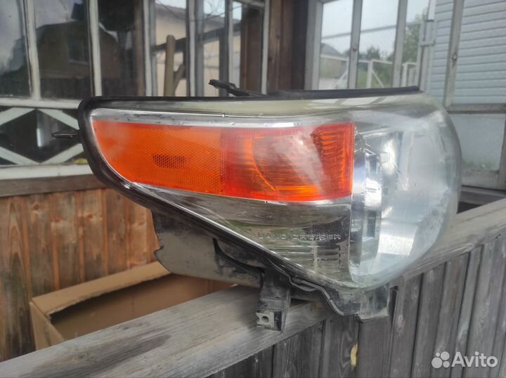 Фара правая toyota land cruiser 200 12-15