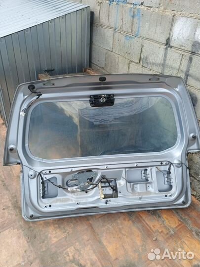 Дверь багажника nissan otti