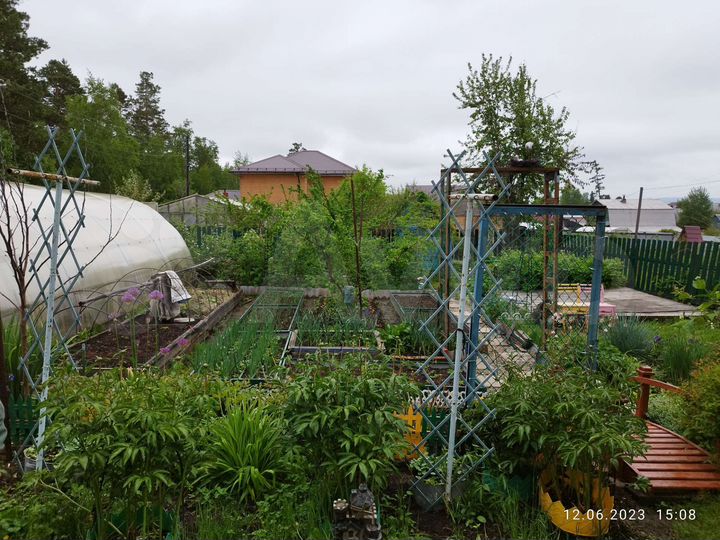 Участок 5,7 сот. (СНТ, ДНП)