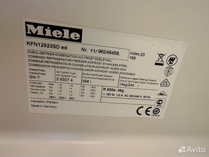 Холодильник Miele