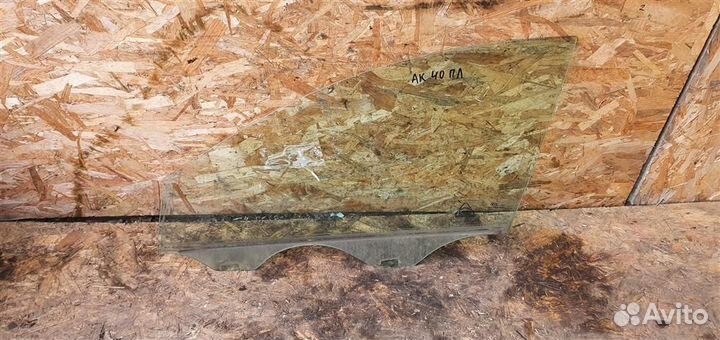 Стекло двери передней левой Kia Ceed 1