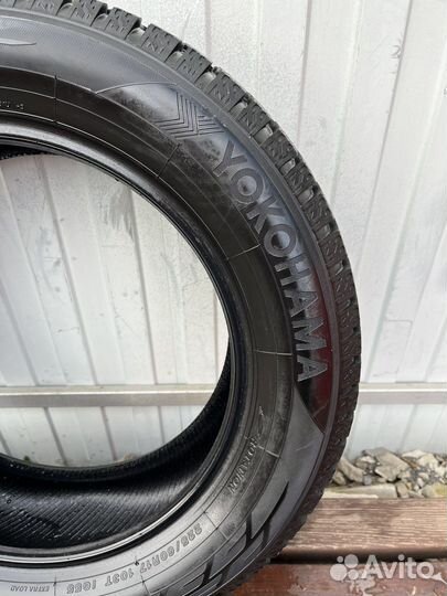 Yokohama Ice Guard Stud IG55 225/60 R17