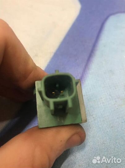 Датчик AIR BAG 3C0909606