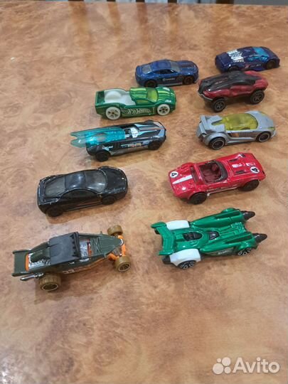 Hot wheels машинки 10шт