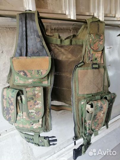 Разгрузочный жилет