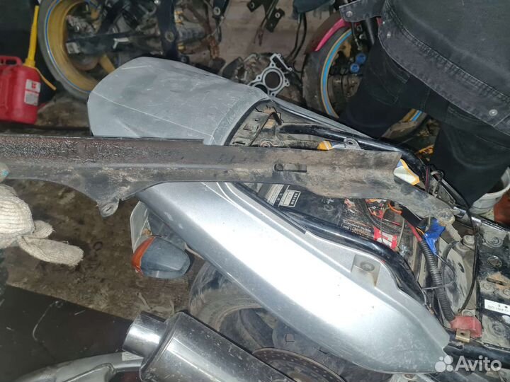 Yamaha yzf r6 защита цепи