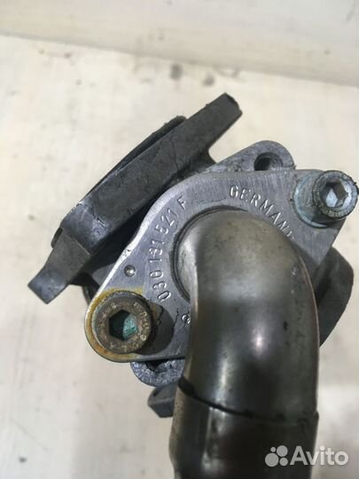 Клапан EGR Volkswagen Touran 038129637D