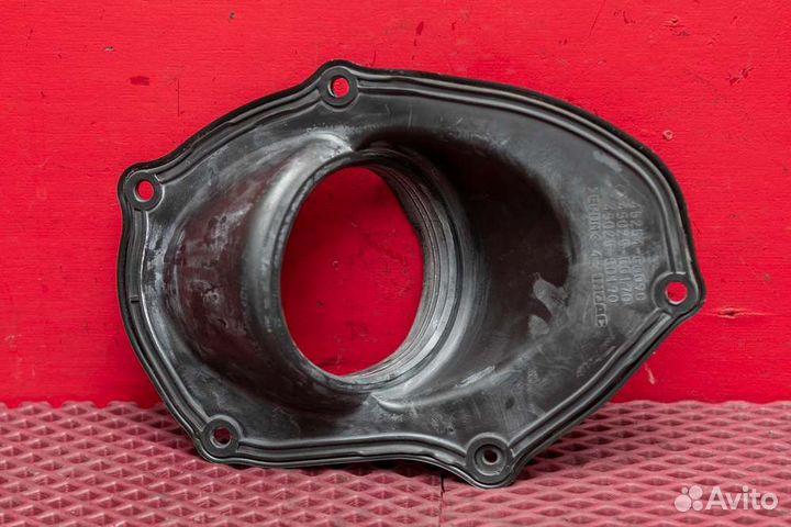 Пыльник рулевой рейки Toyota Land Cruiser 200 1VD