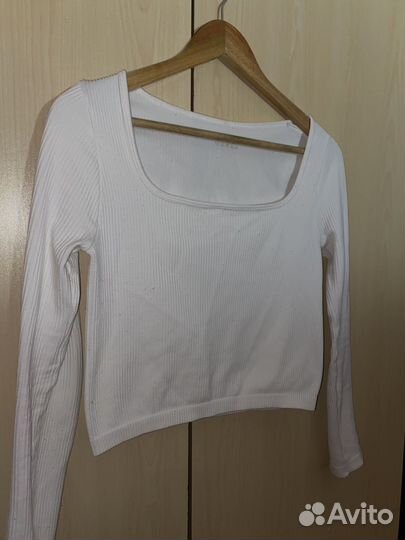 Короткая кофта