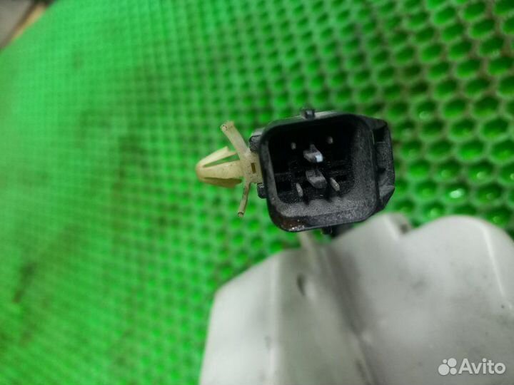 Замок двери передний правый Hyundai Getz