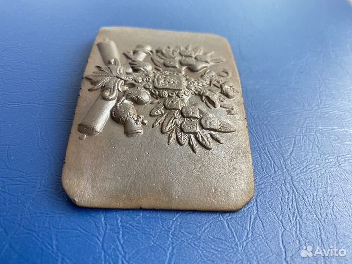 Пряжка орел на пушках