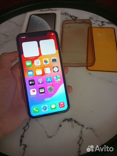 iPhone Xr, 64 ГБ