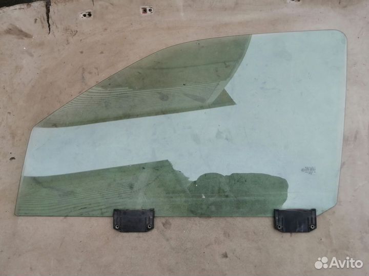 Стекло двери передней левой для Ford Scorpio 2