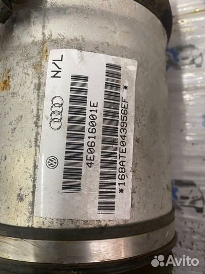 Пневмоамортизатор Audi A8 D3 2002-2010