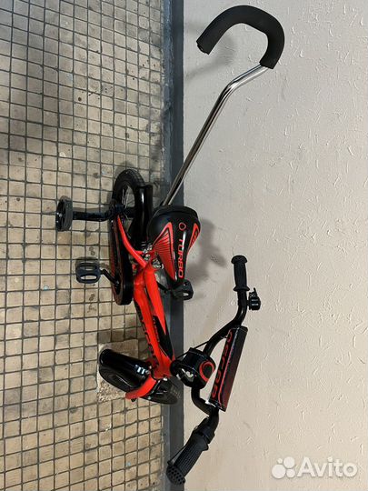 Детский велосипед с ручкой новый